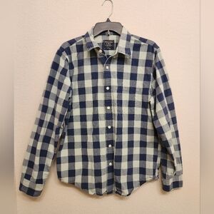 Abercrombie and Fitch Men’s Button-Up Checkered Shirt Size Large